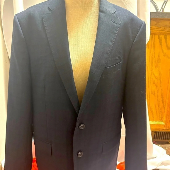 Men’s wool Micheal Kors navy blazer  44R beautiful condition - Picture 10 of 10